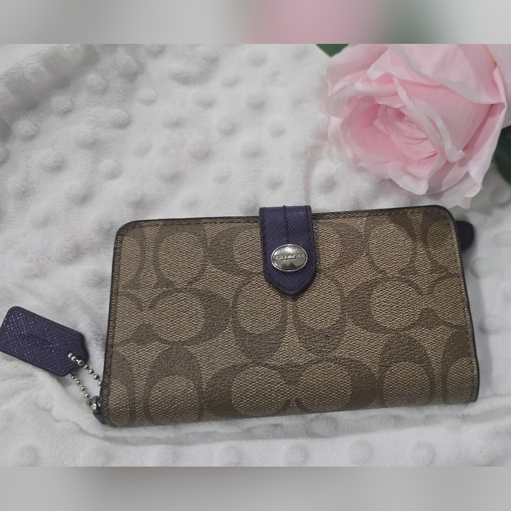 Coach Peyton Print Wallet